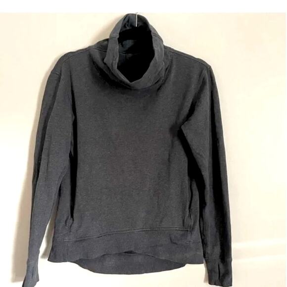 Lululemon stretching size 4 woman's Gray Pullover turtleneck sweater - Picture 1 of 11